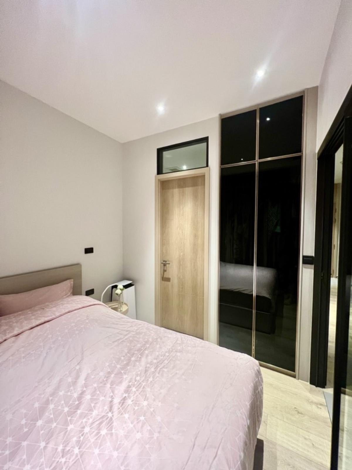 One Bedroom Condo For Rent