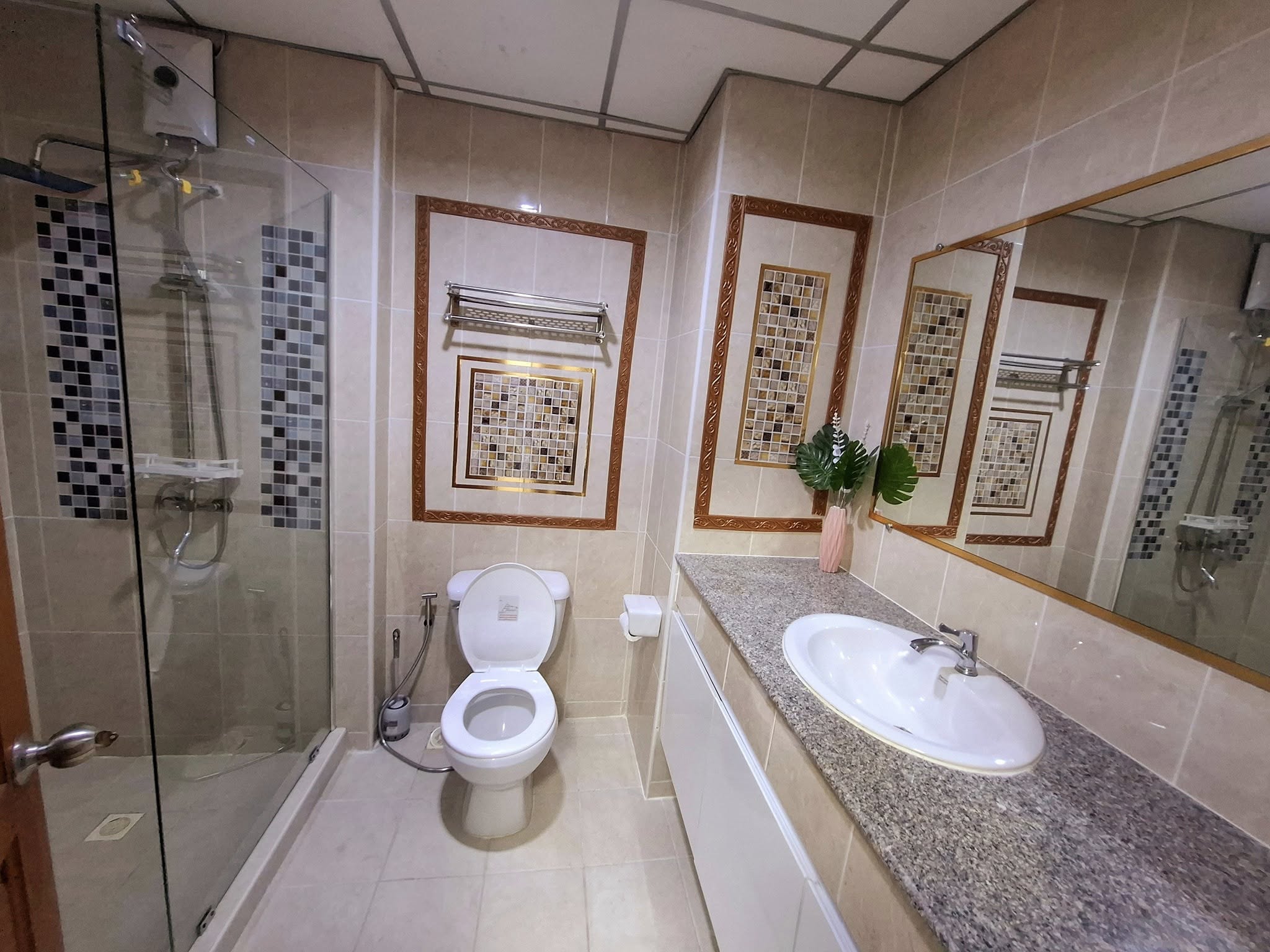 One Bedroom Condo For Rent