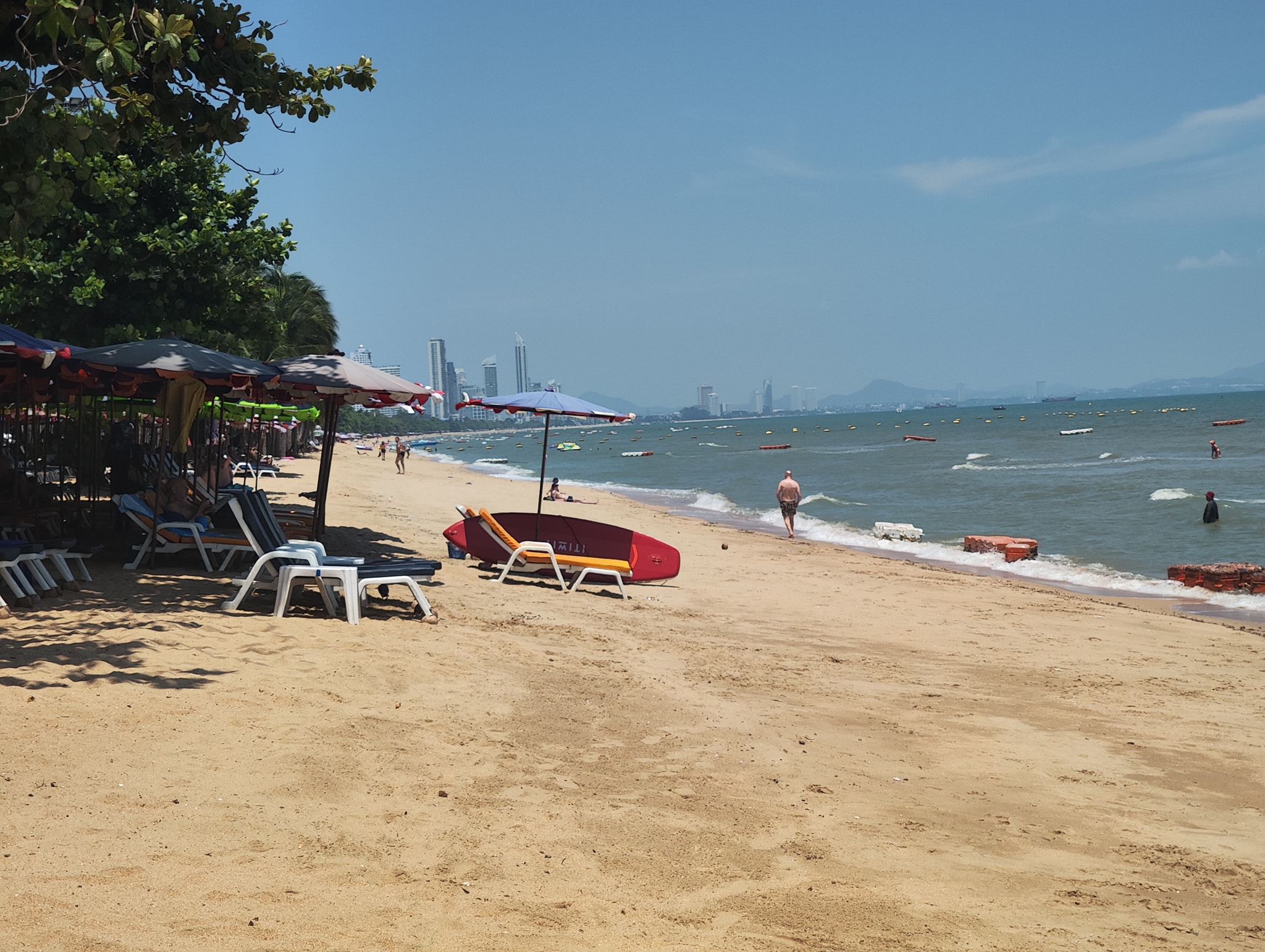 One Bedroom Condo For Rent