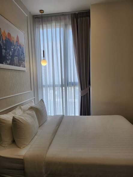 One Bedroom Condo For Rent