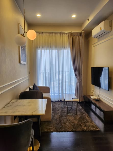 One Bedroom Condo For Rent