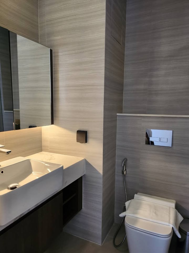 One Bedroom Condo For Rent