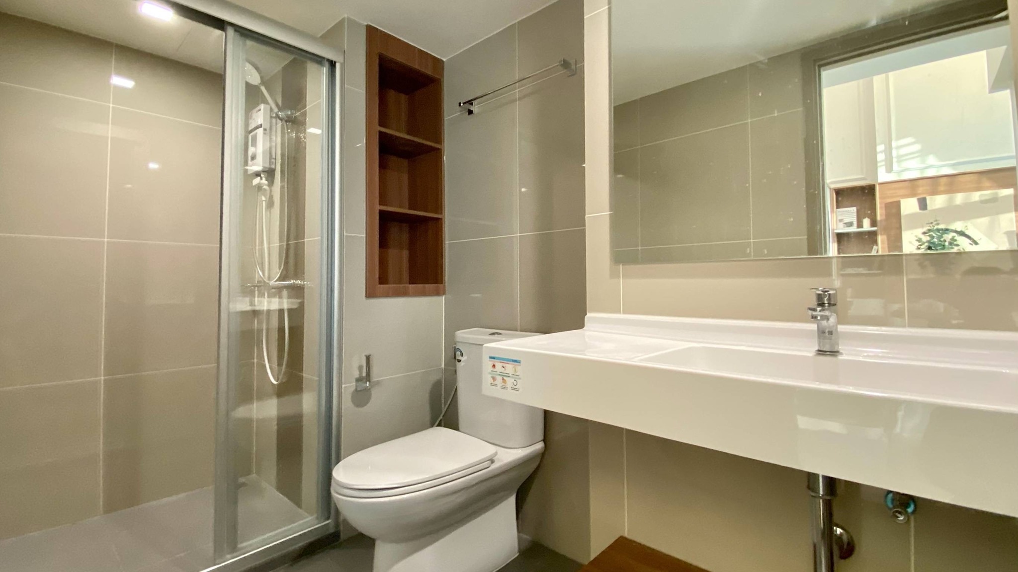 Two Bedroom Condo For Rent