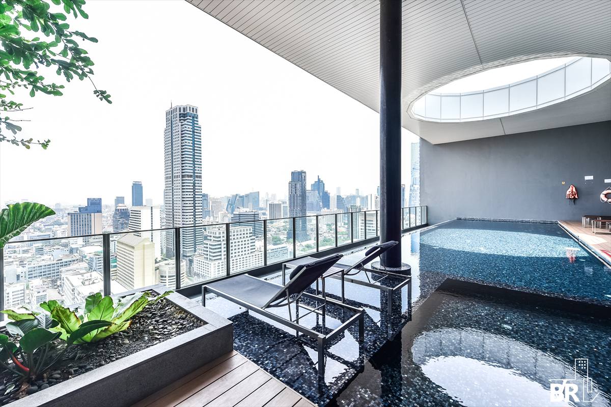 One Bedroom Condo For Rent