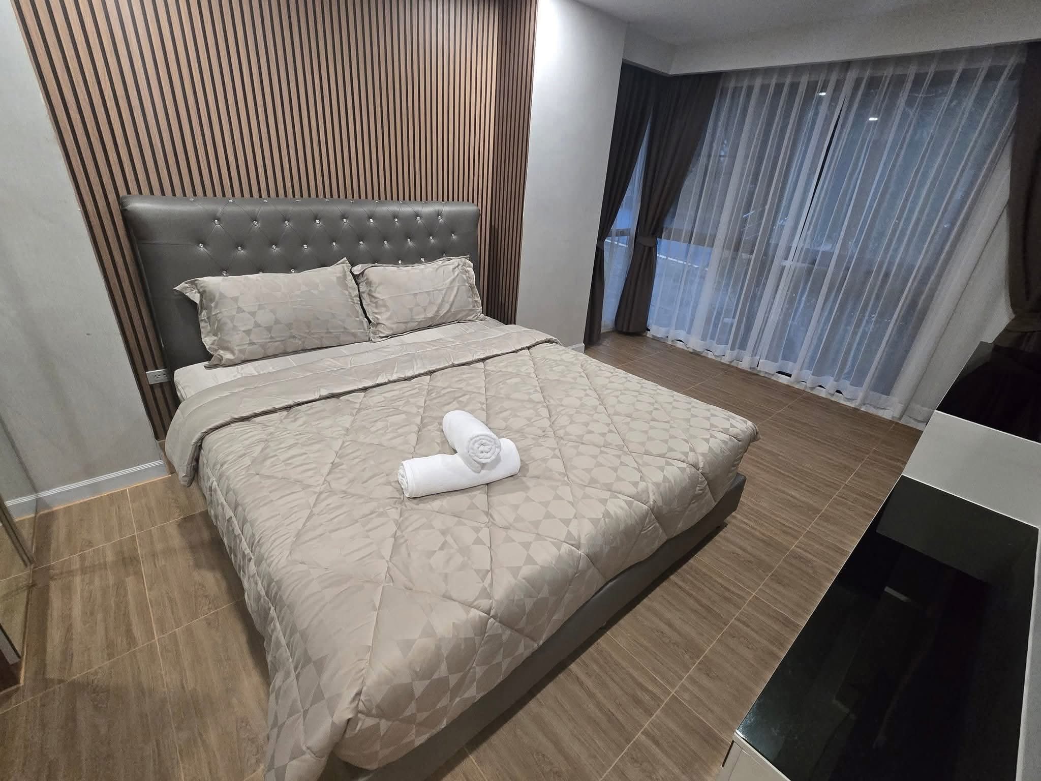 Two Bedroom Condo For Rent