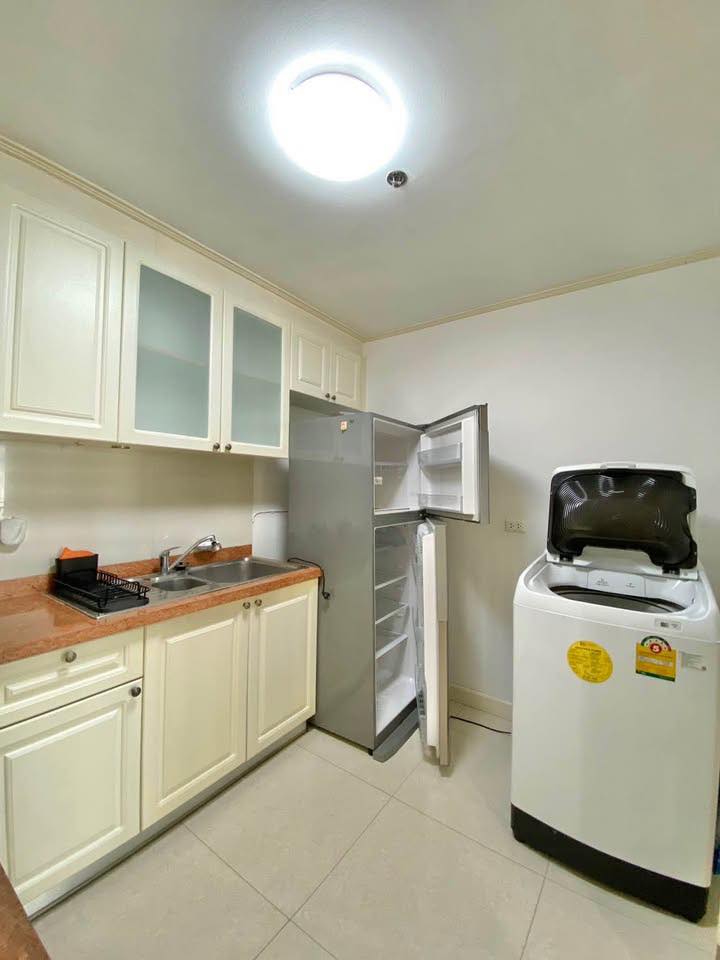 Three Bedroom Condo For Rent