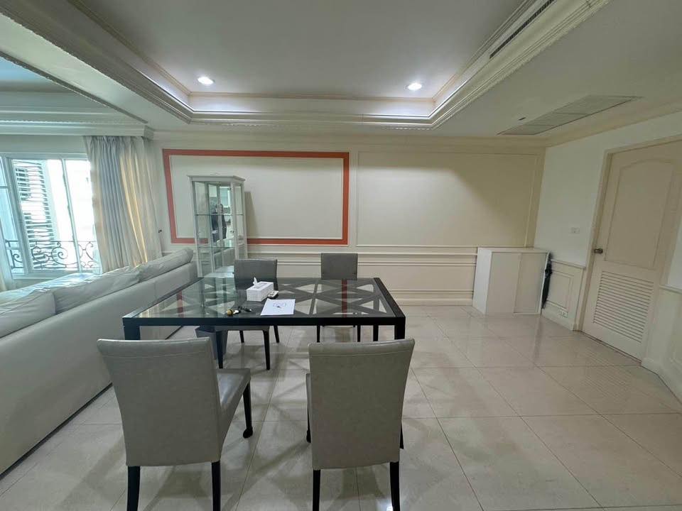 Three Bedroom Condo For Rent