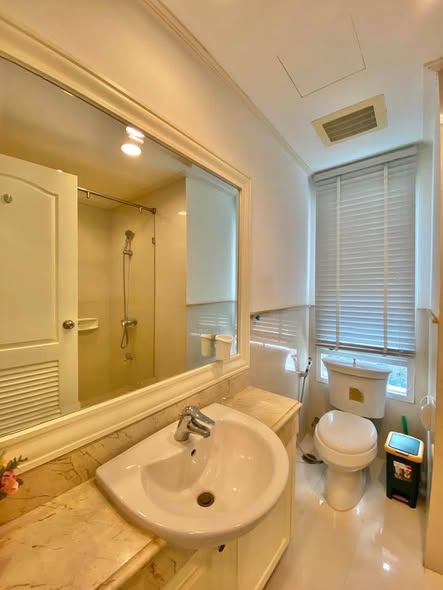 Three Bedroom Condo For Rent