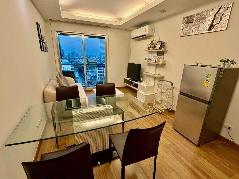 Two Bedroom Condo For Rent