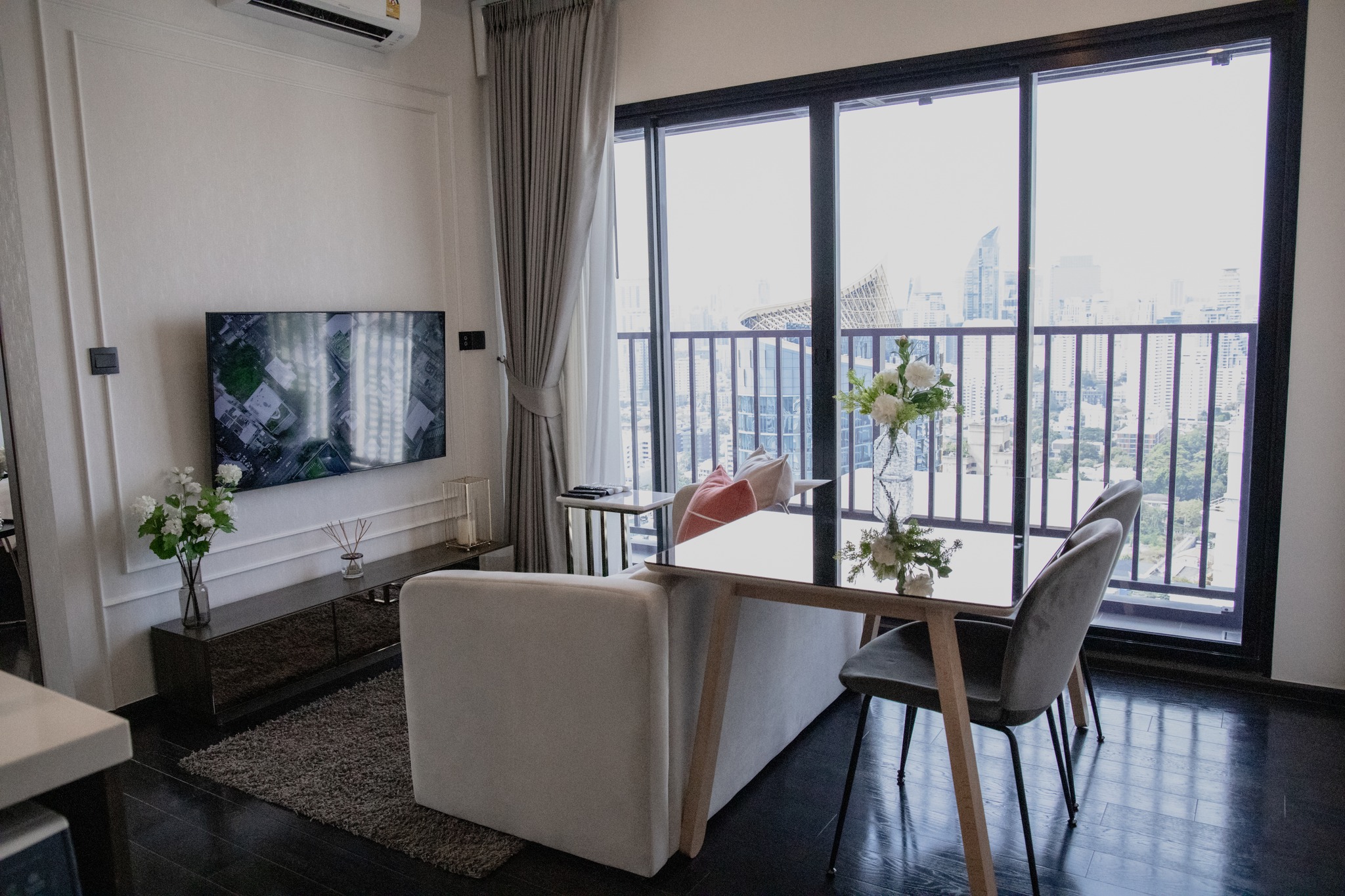 Two Bedroom Condo For Rent