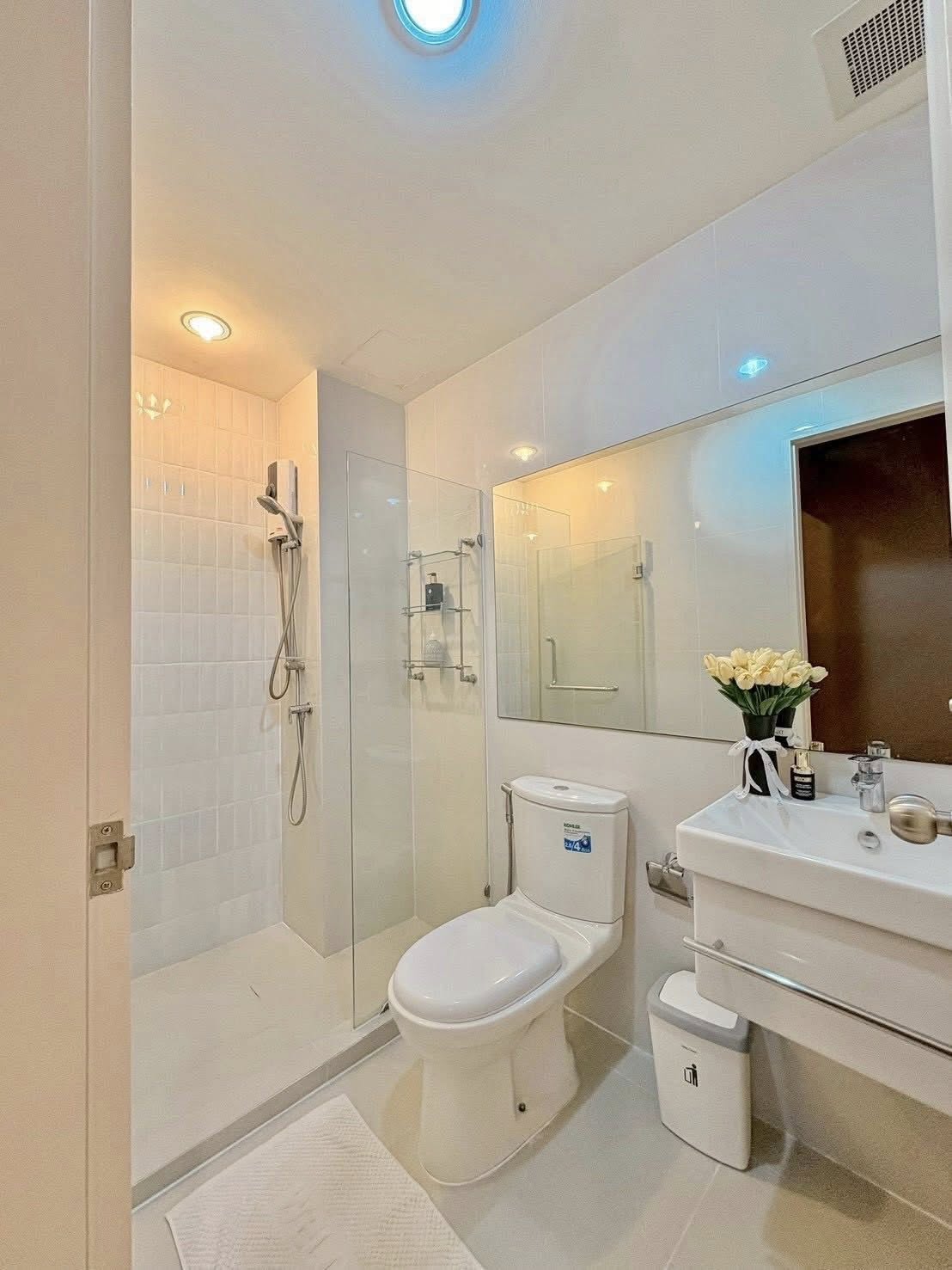 One Bedroom Condo For Rent