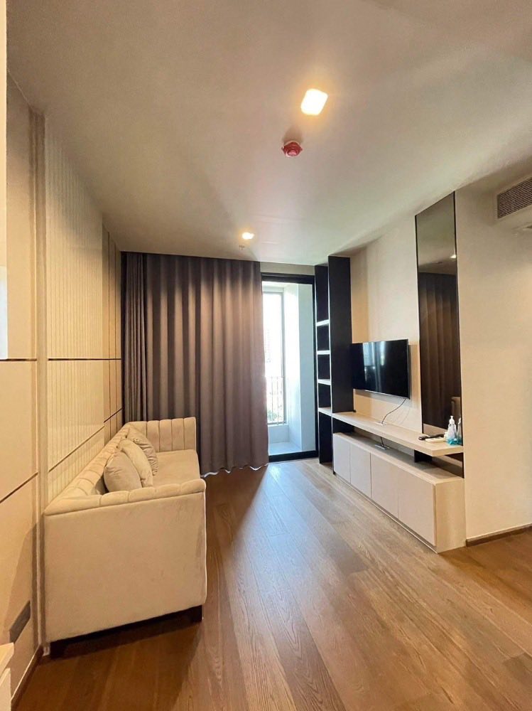 One Bedroom Condo For Rent