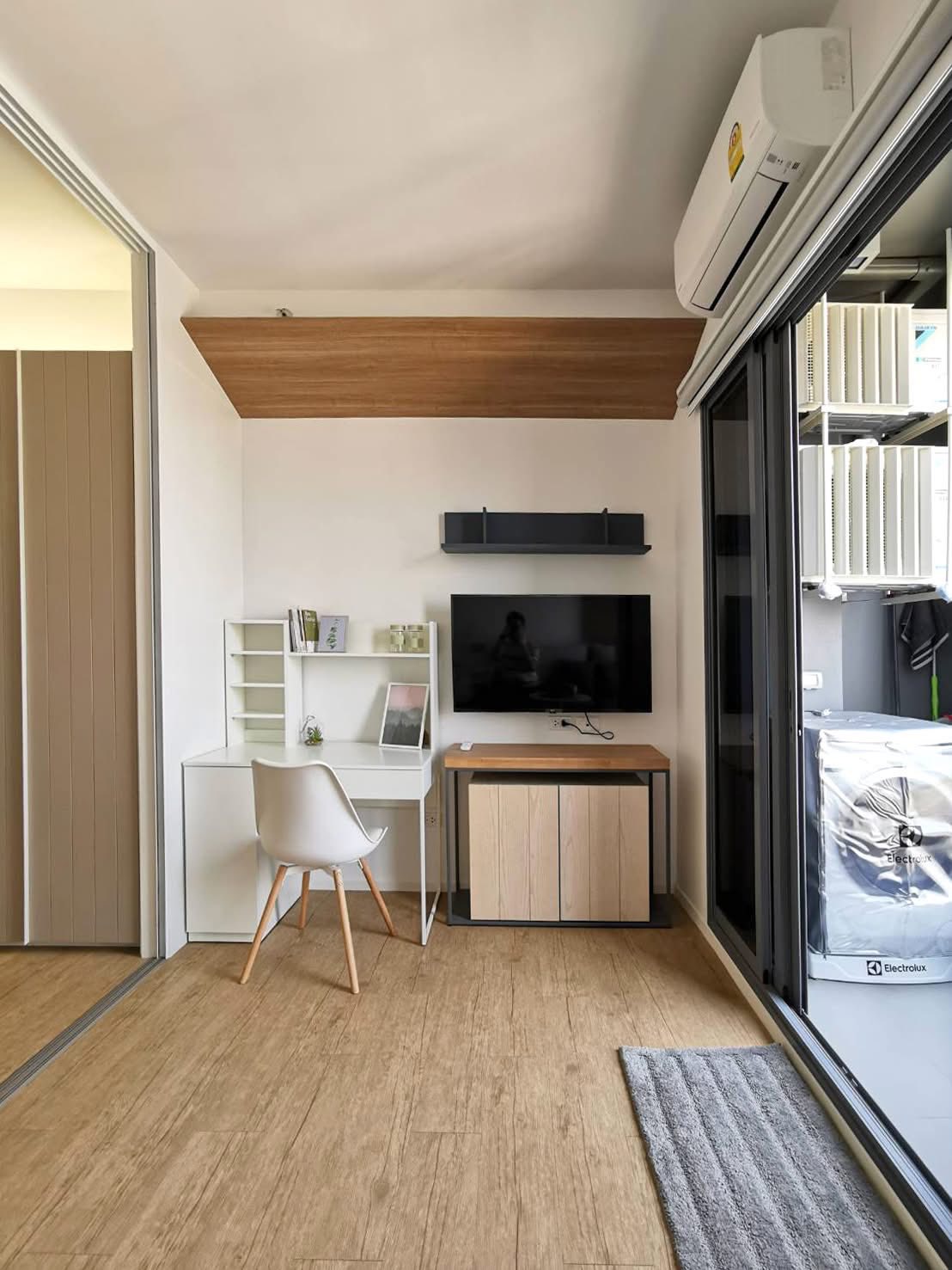 One Bedroom Condo For Rent