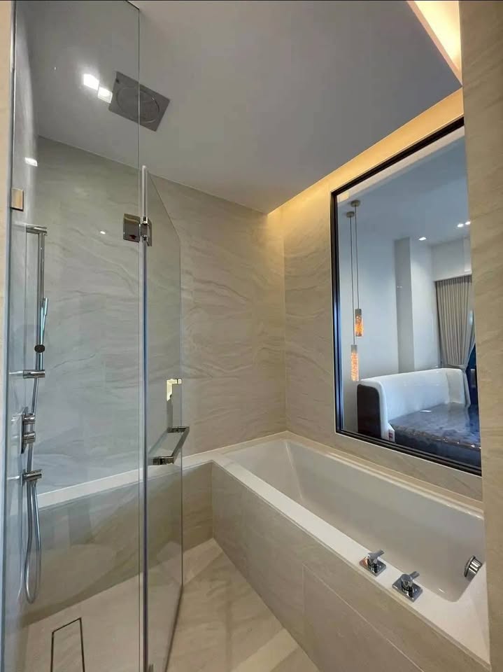 One Bedroom Condo For Rent