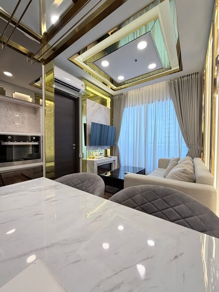 One Bedroom Condo For Rent