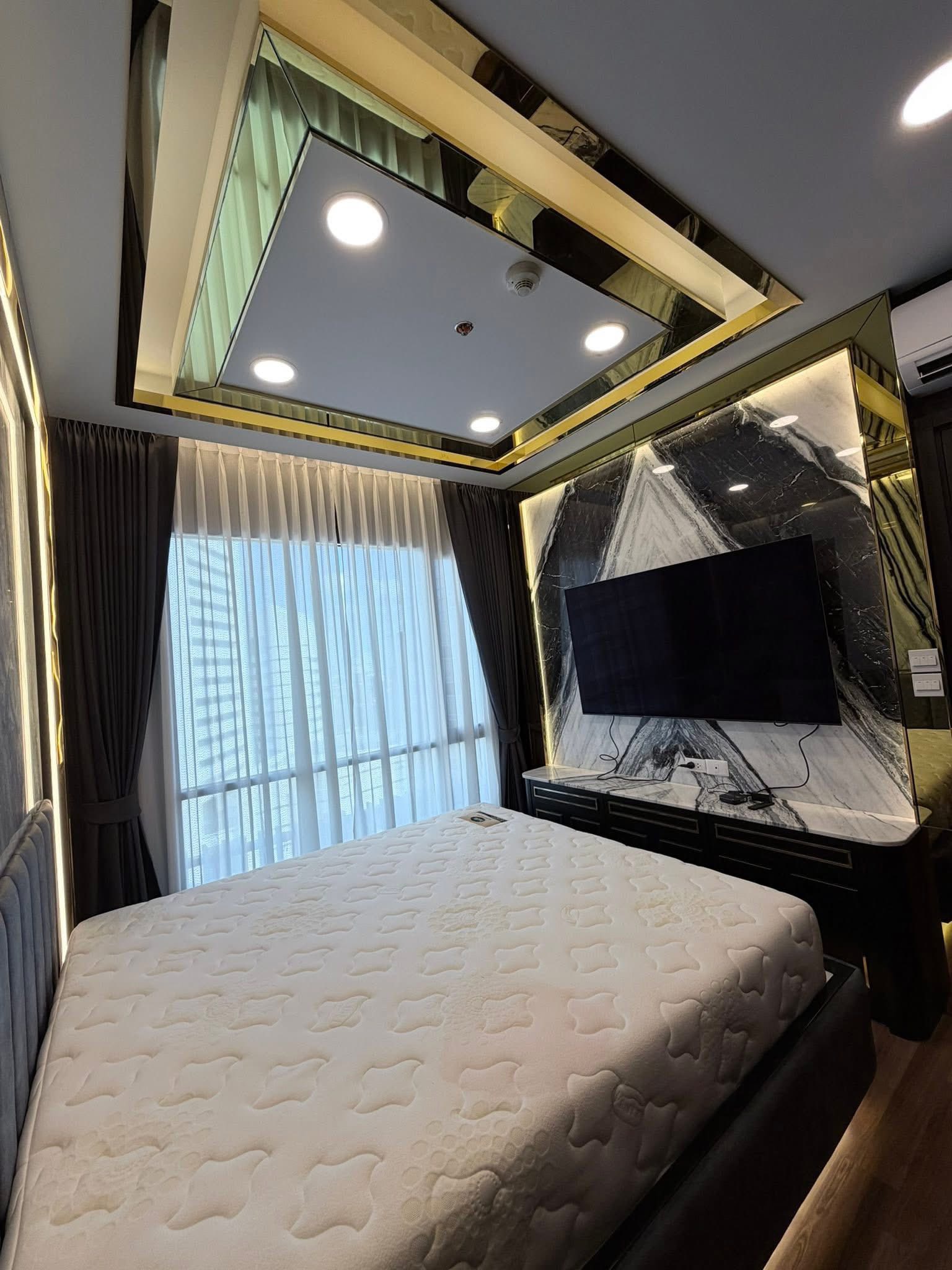 One Bedroom Condo For Rent