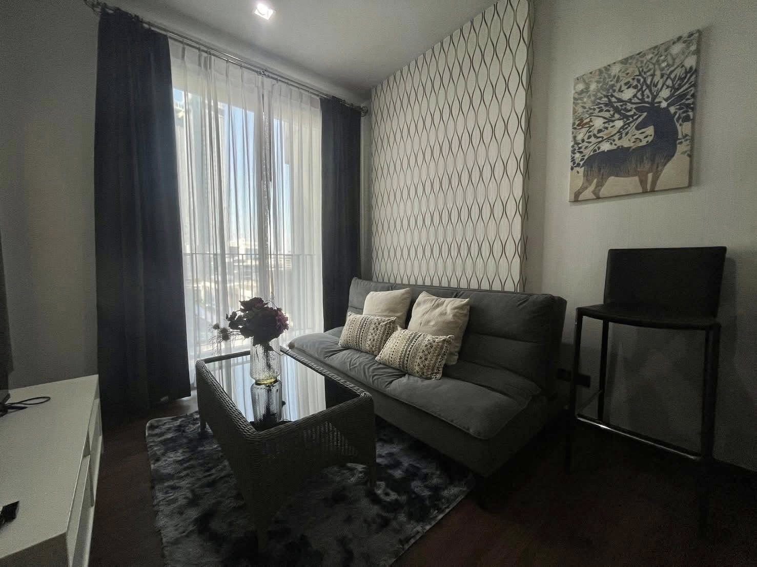 One Bedroom Condo For Rent