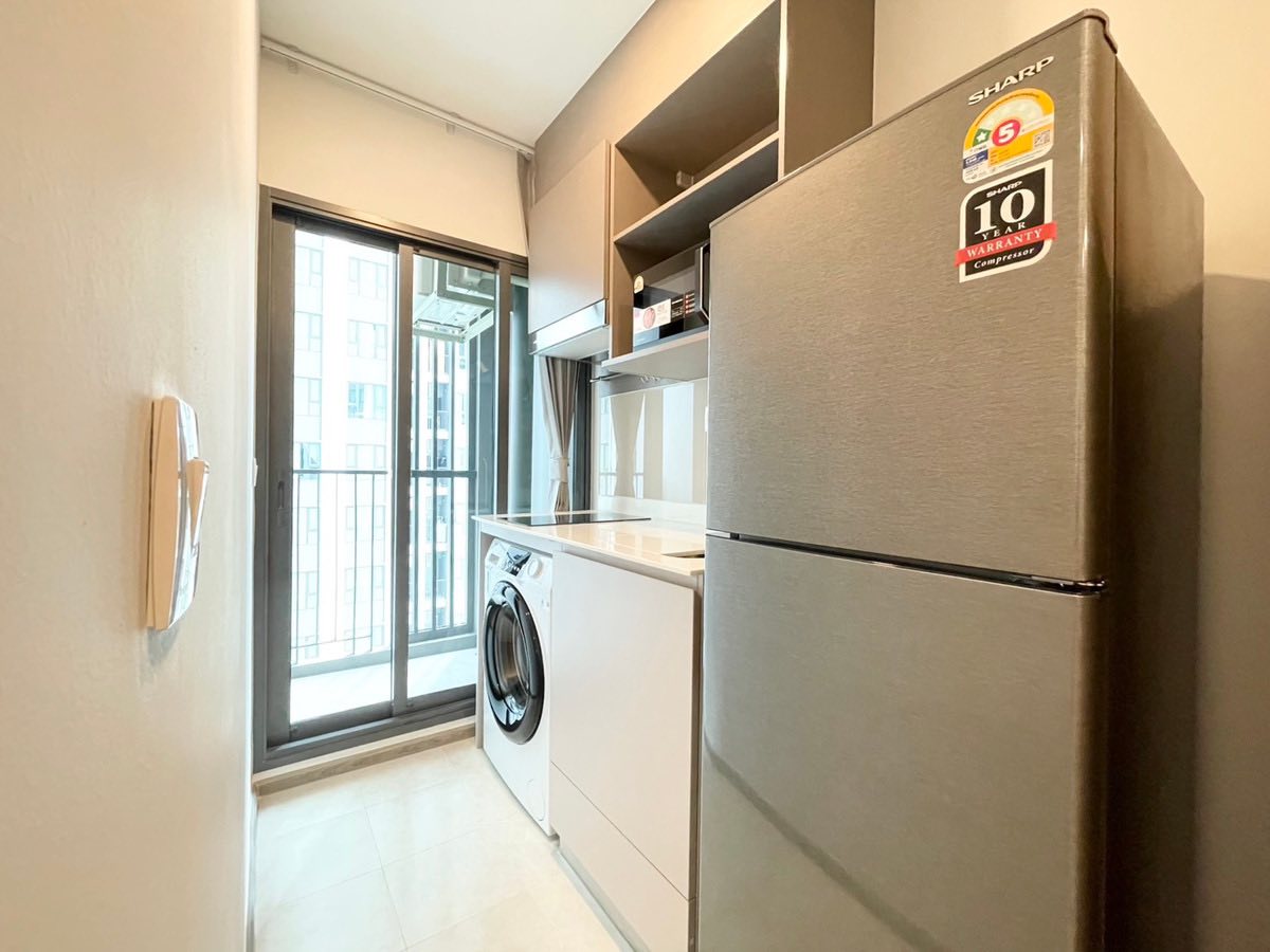 One Bedroom Condo For Rent