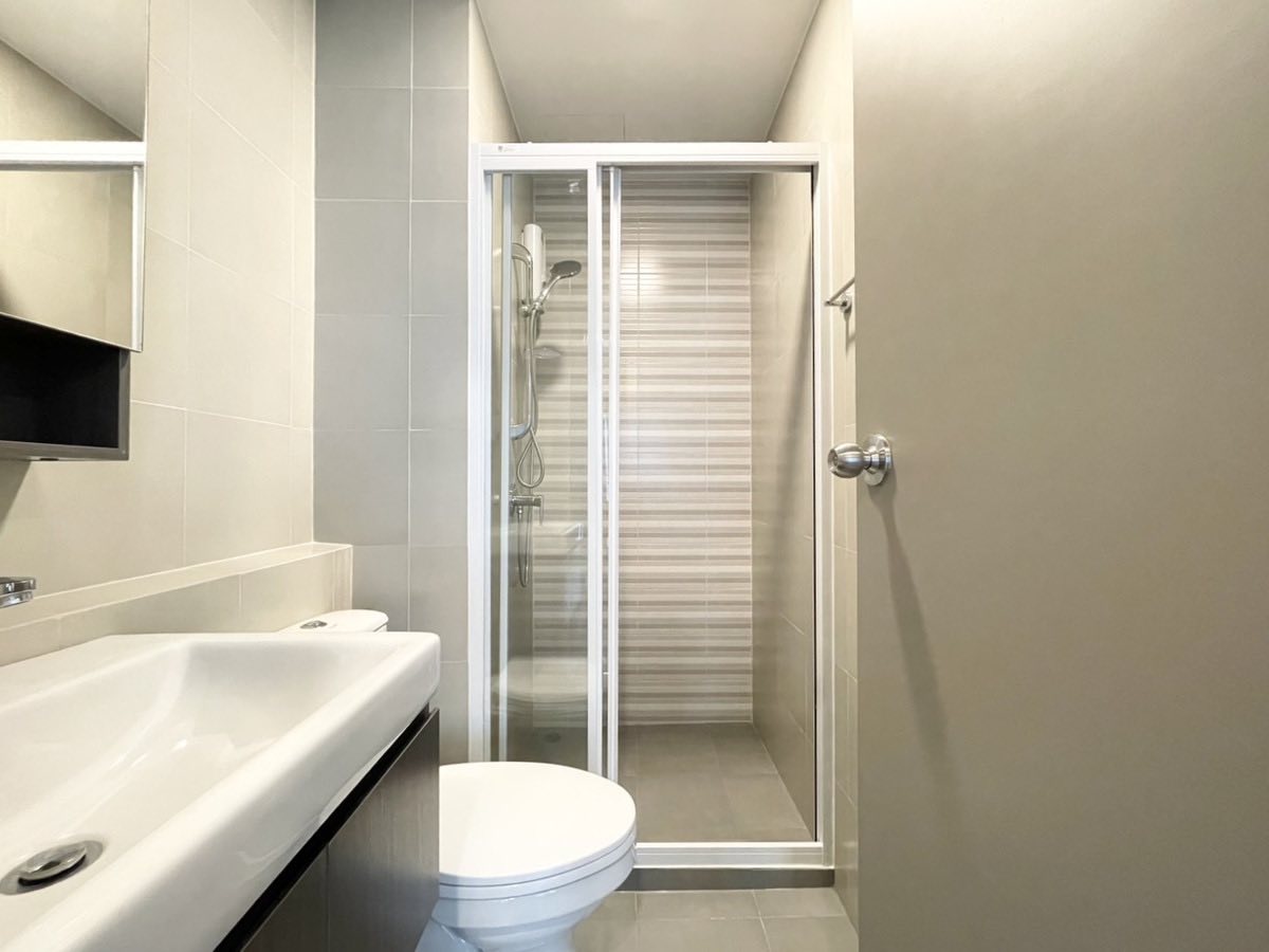 One Bedroom Condo For Rent