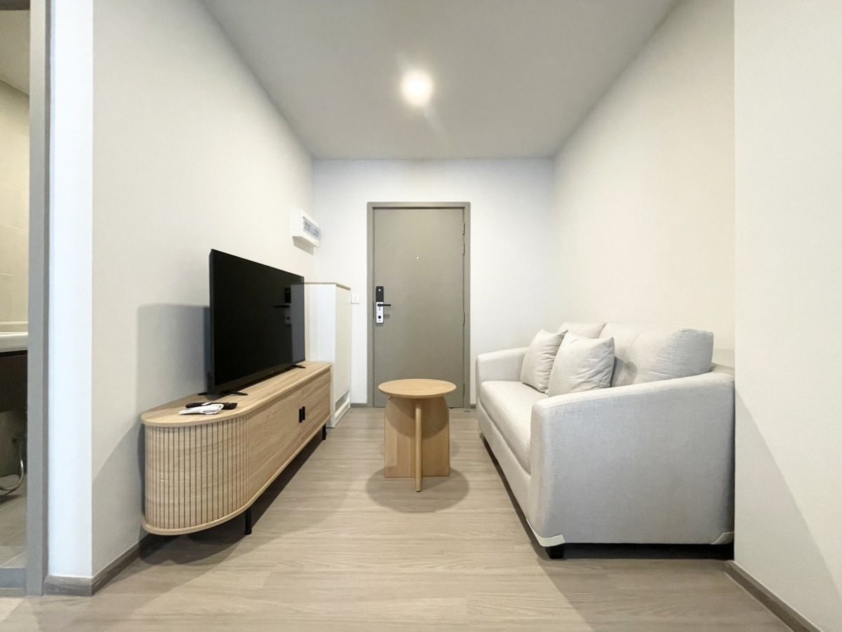 One Bedroom Condo For Rent