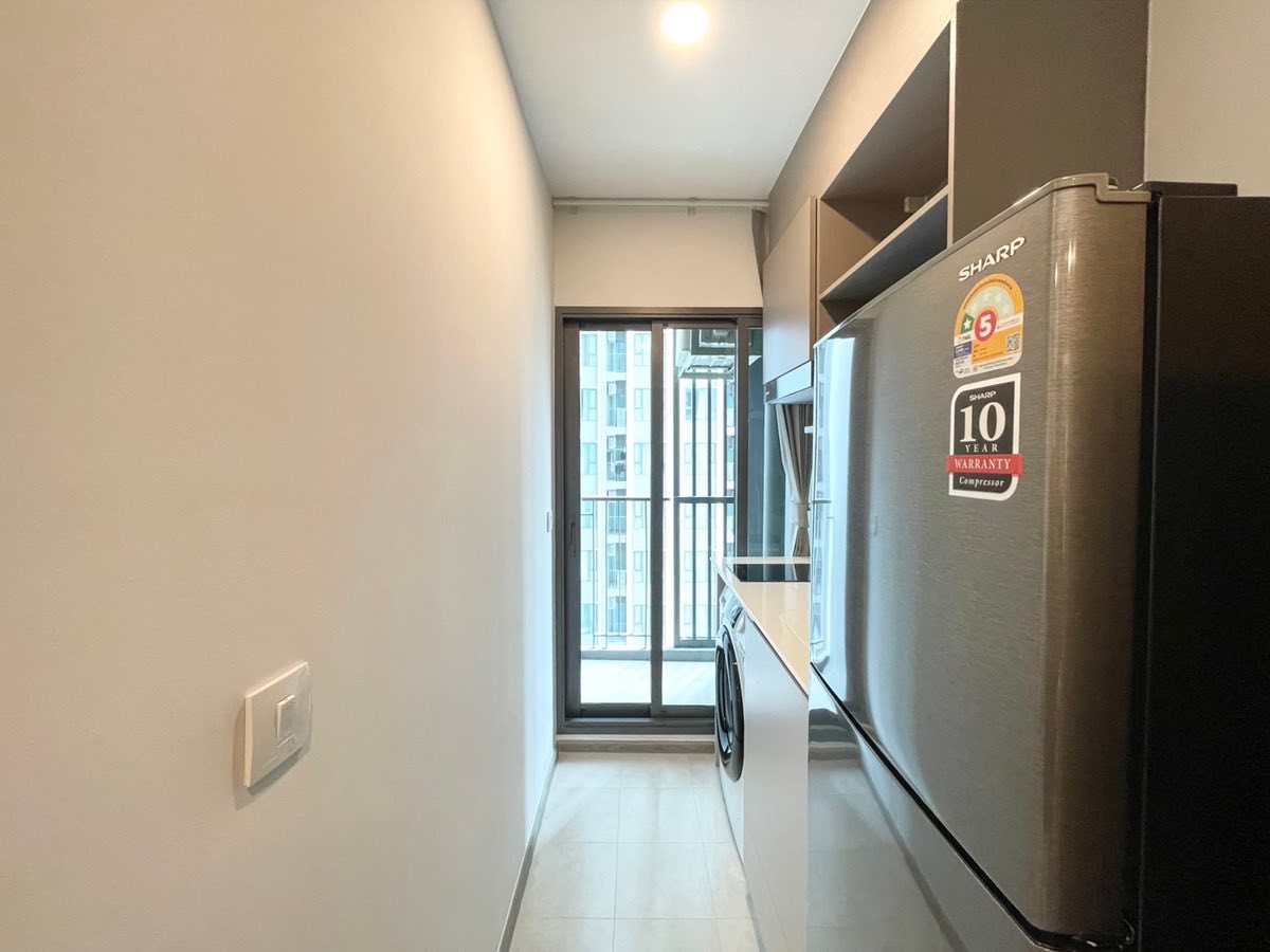 One Bedroom Condo For Rent