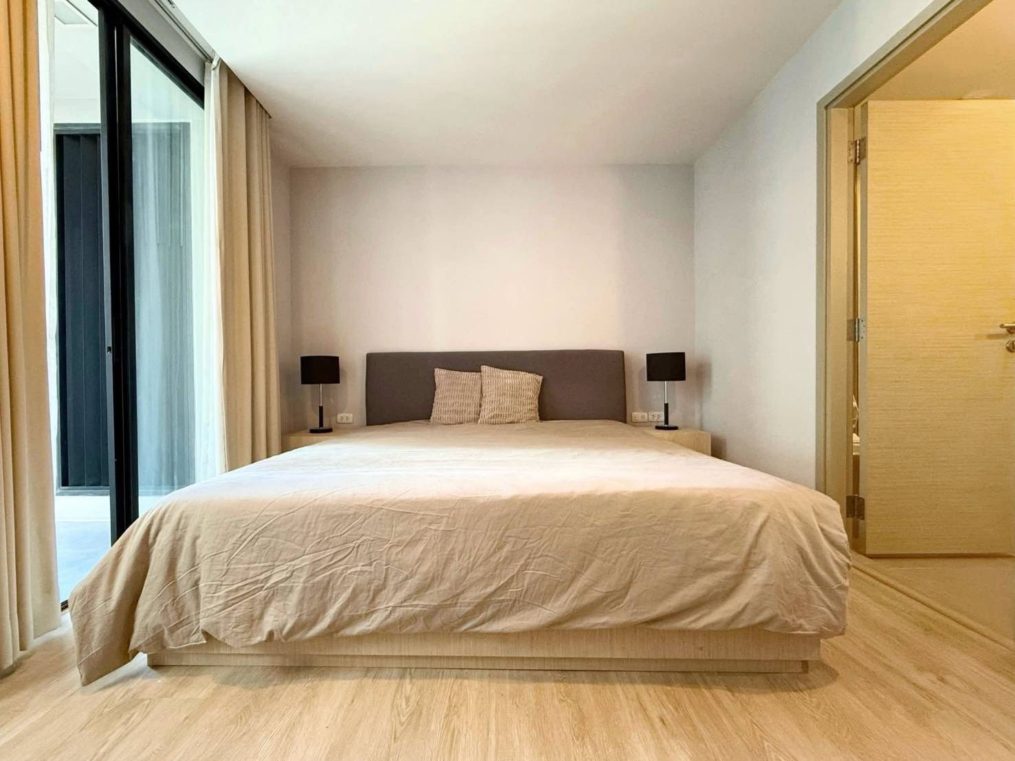 Three Bedroom Condo For Rent