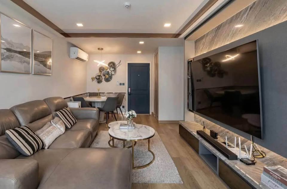 One Bedroom Condo For Rent