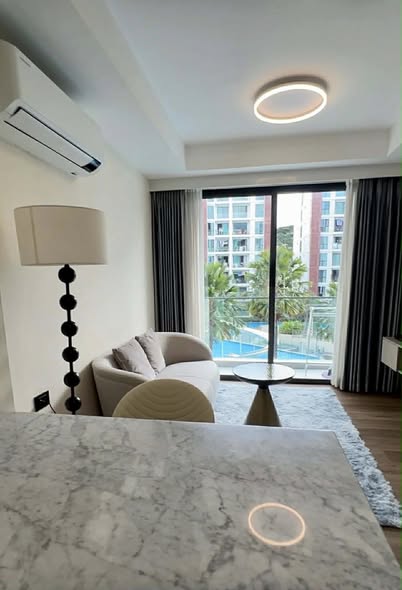 One Bedroom Condo For Rent
