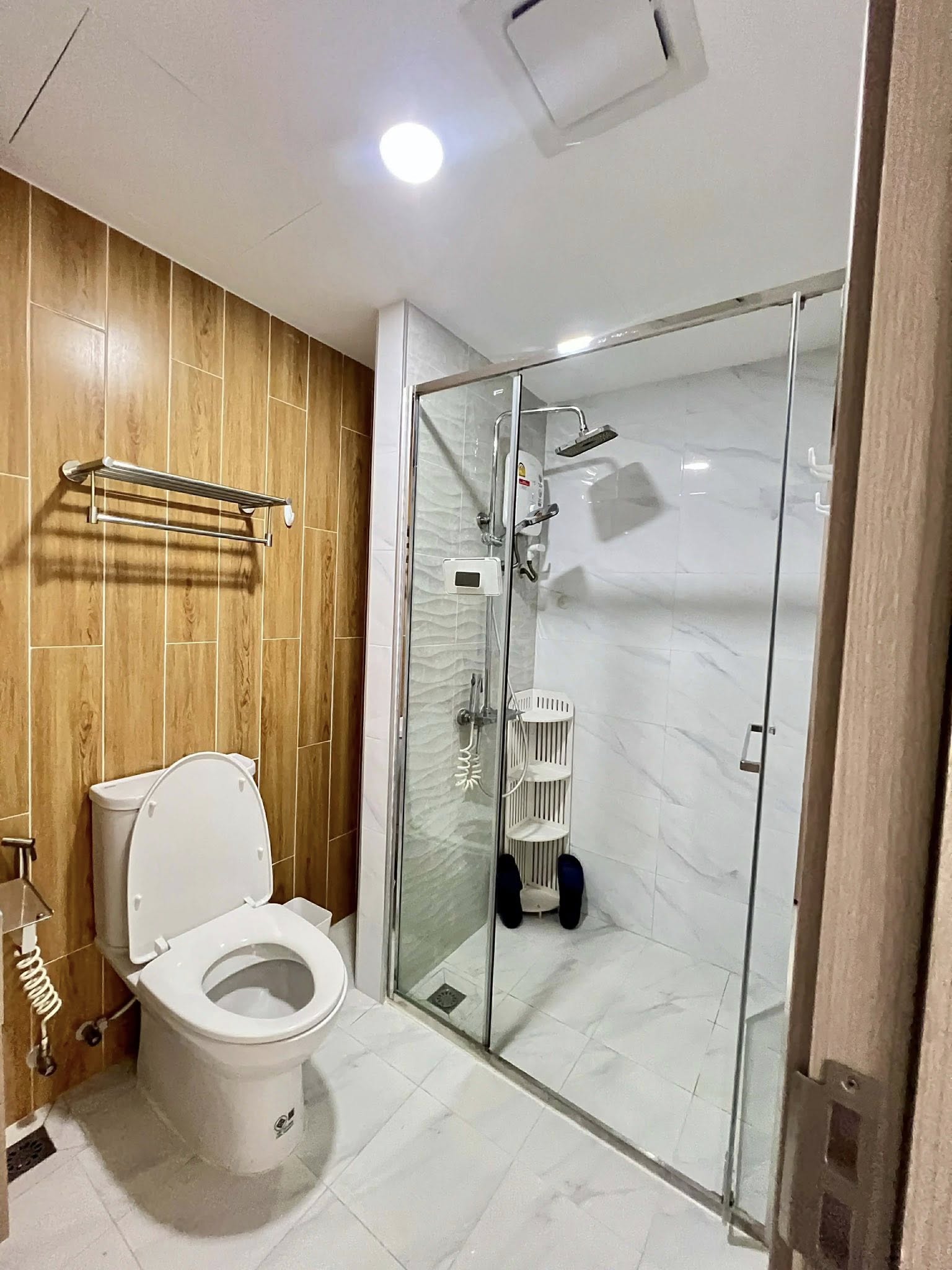 One Bedroom Condo For Rent