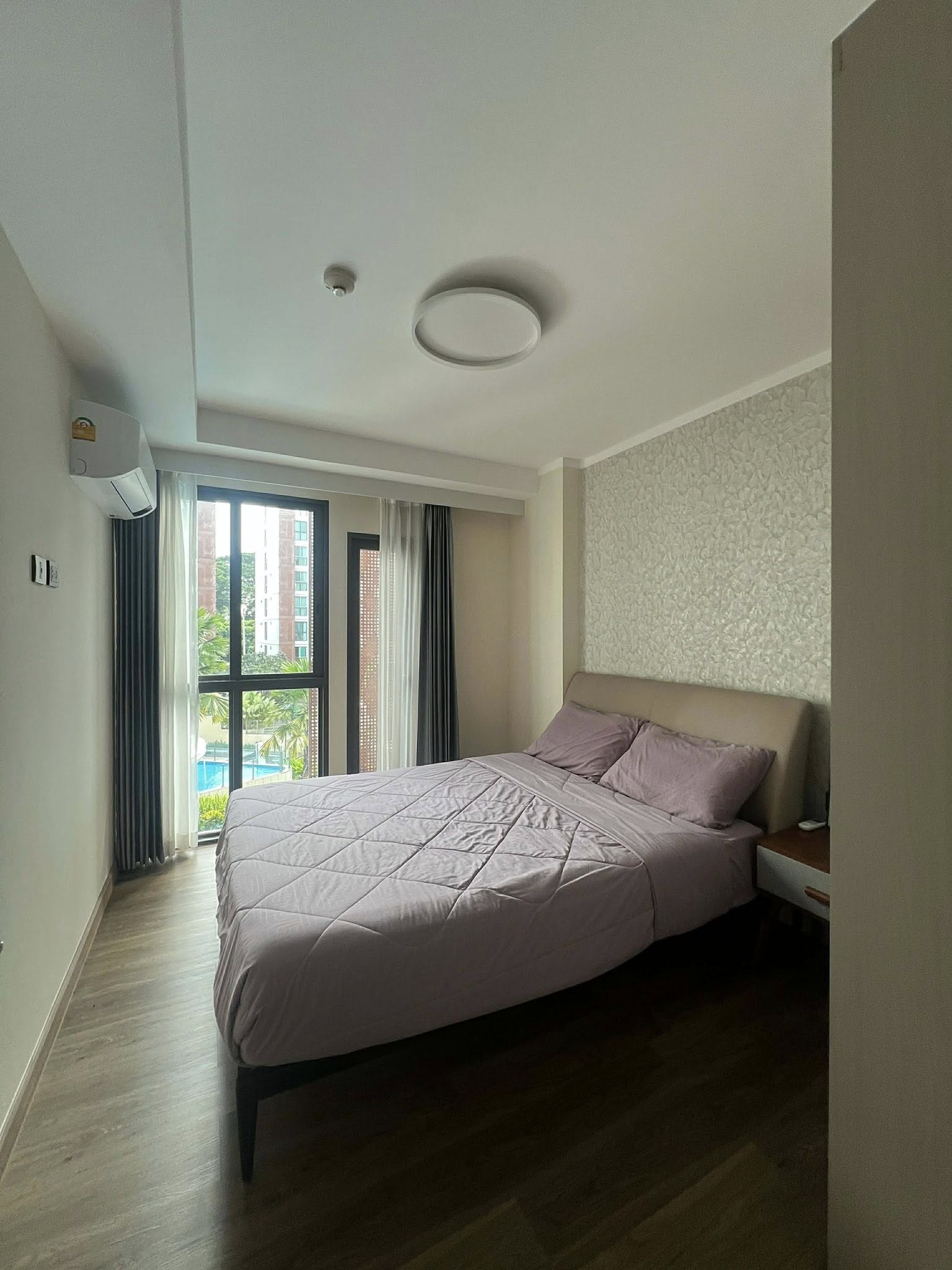 One Bedroom Condo For Rent