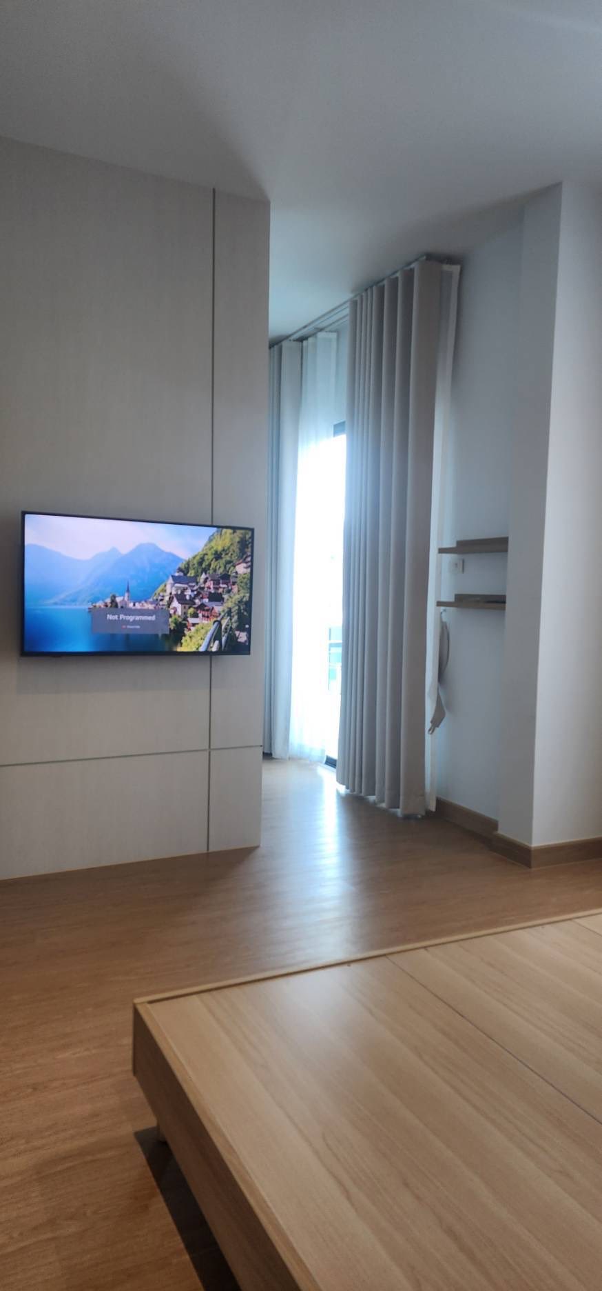 Detached House For Rent