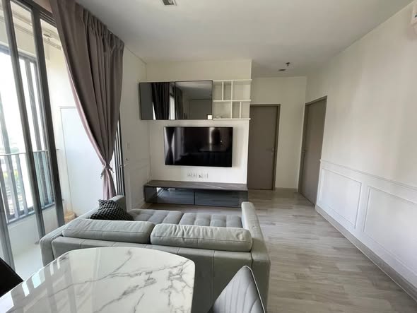Two Bedroom Condo For Rent