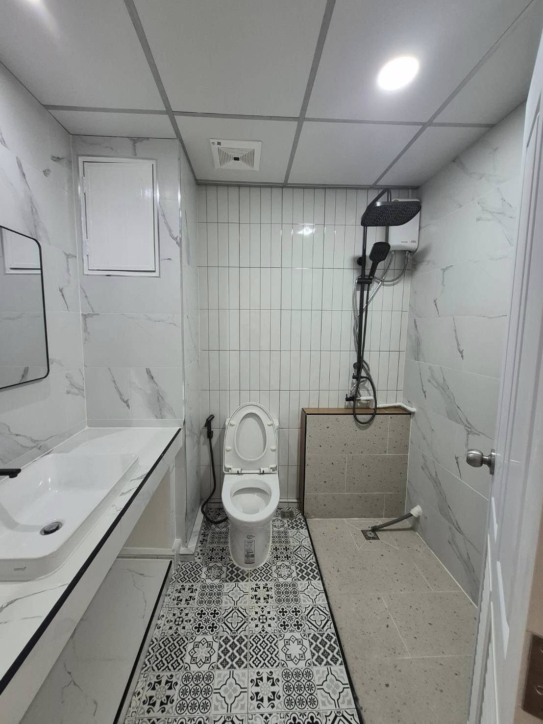 Two Bedroom Condo For Rent