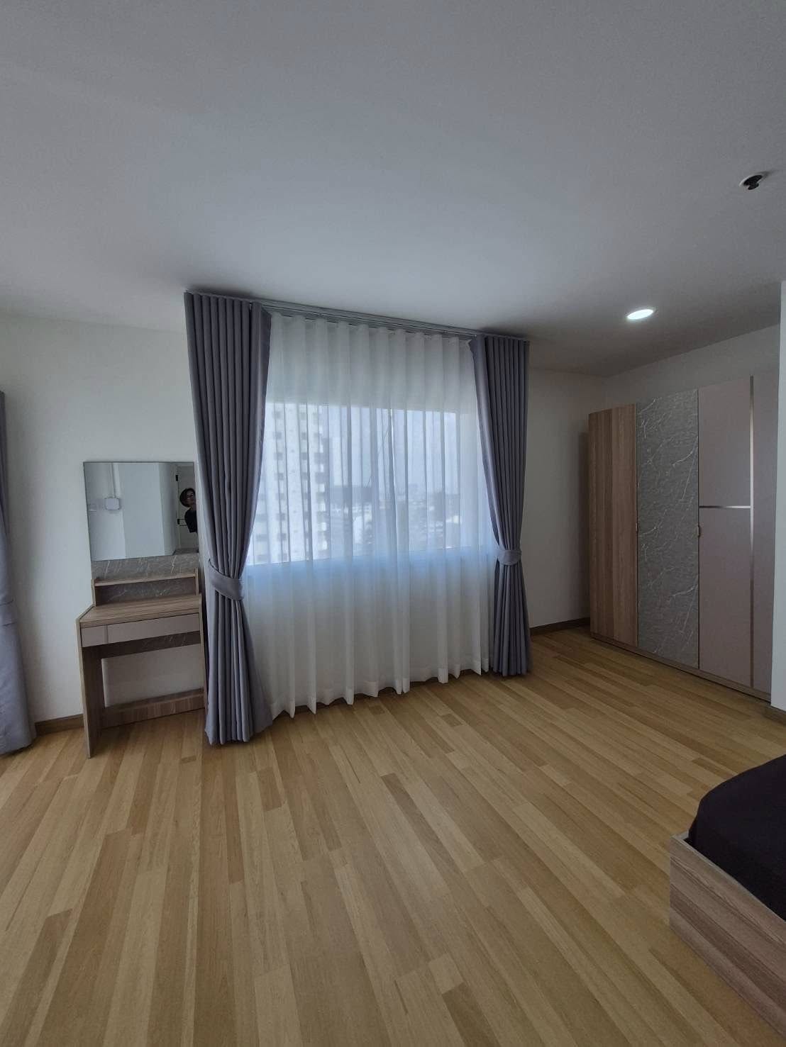 Two Bedroom Condo For Rent