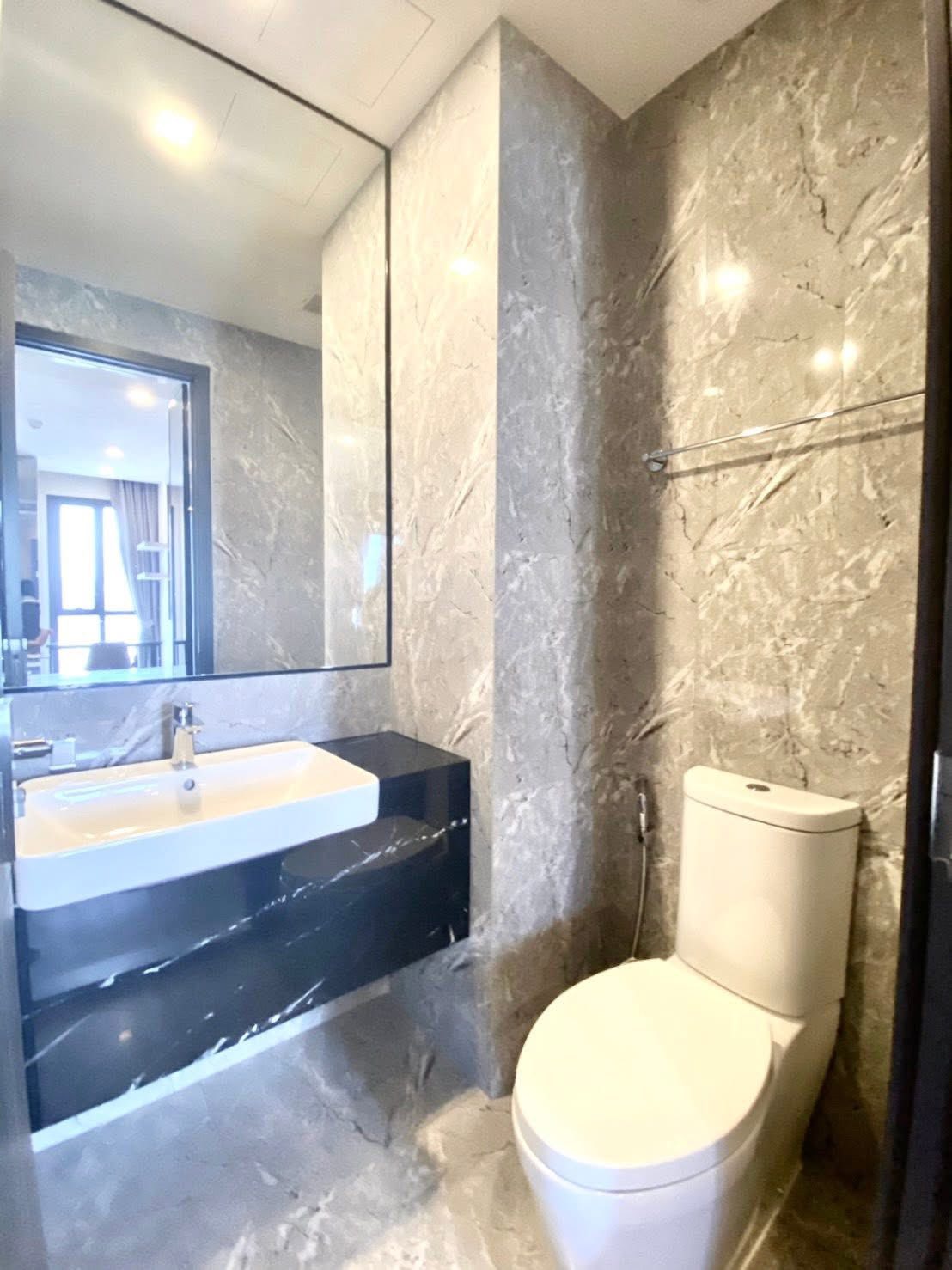 One Bedroom Condo For Rent