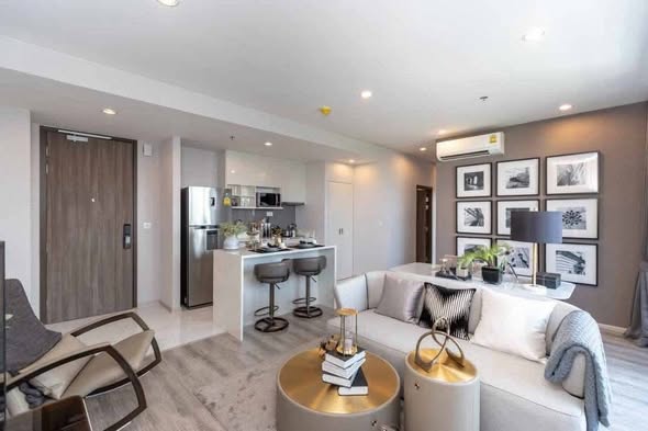 Two Bedroom Condo For Rent