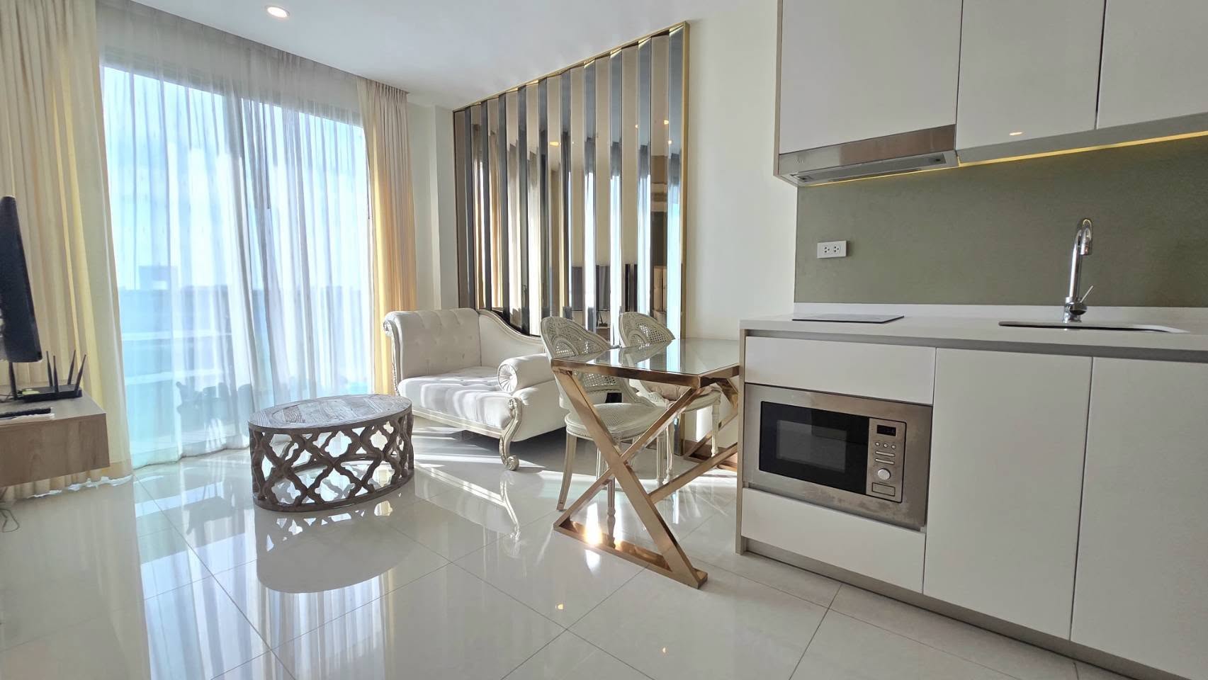 One Bedroom Condo For Rent