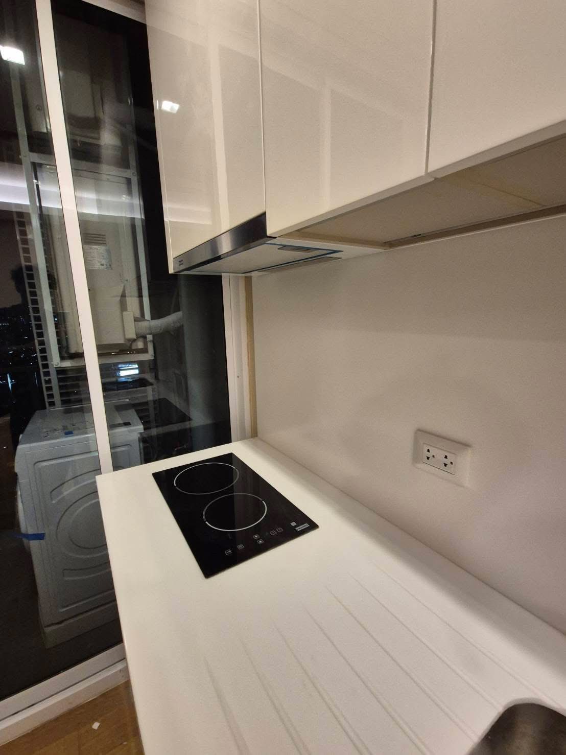 One Bedroom Condo For Rent