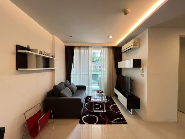 One Bedroom Condo For Rent