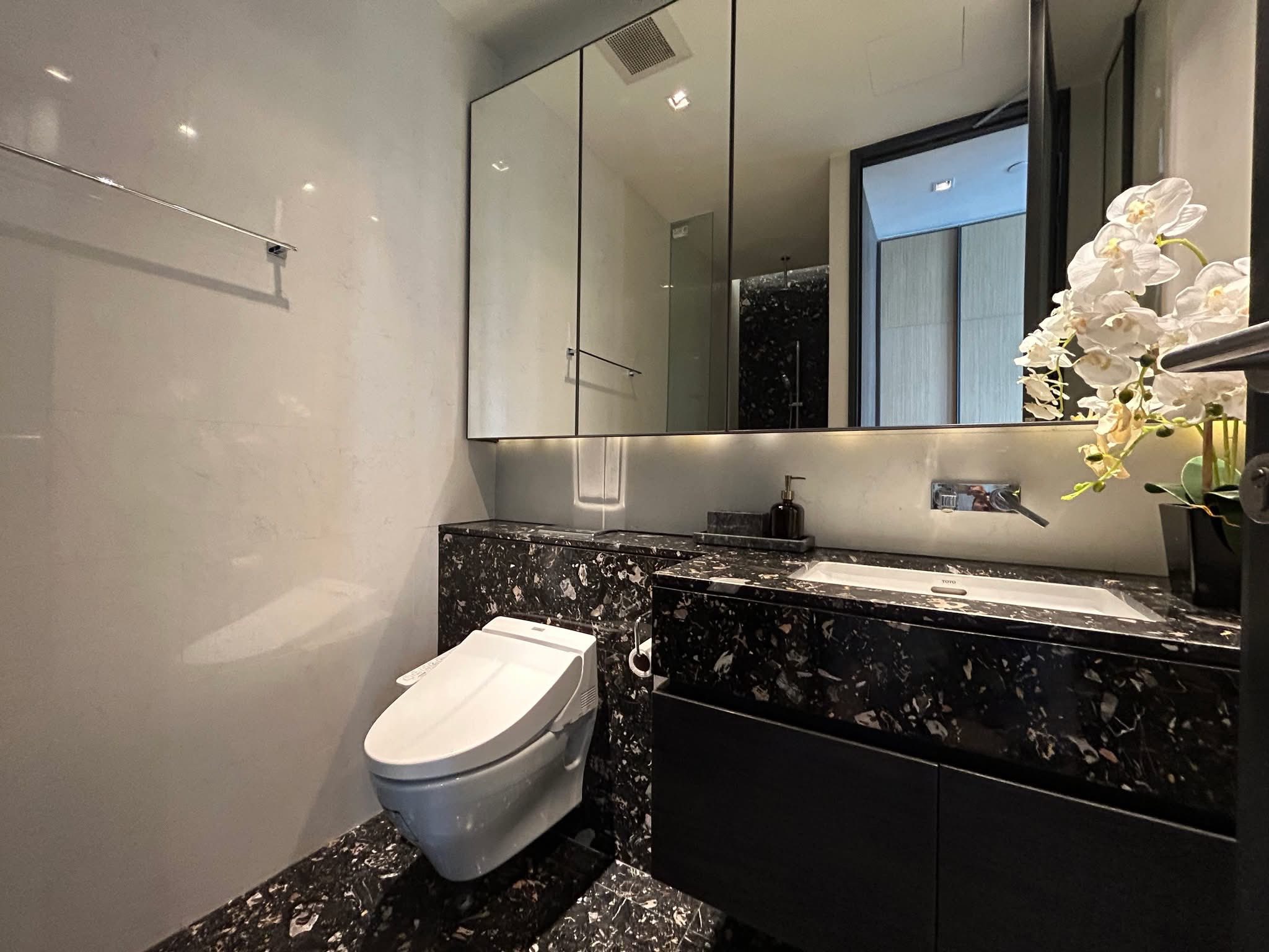 One Bedroom Condo For Rent