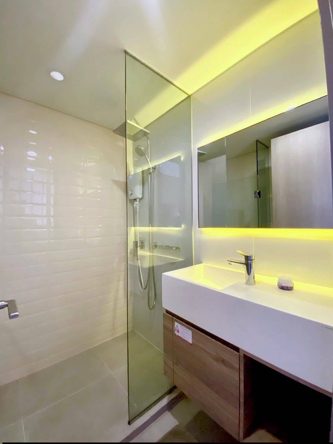 Duplex One Bedroom Condo For Rent