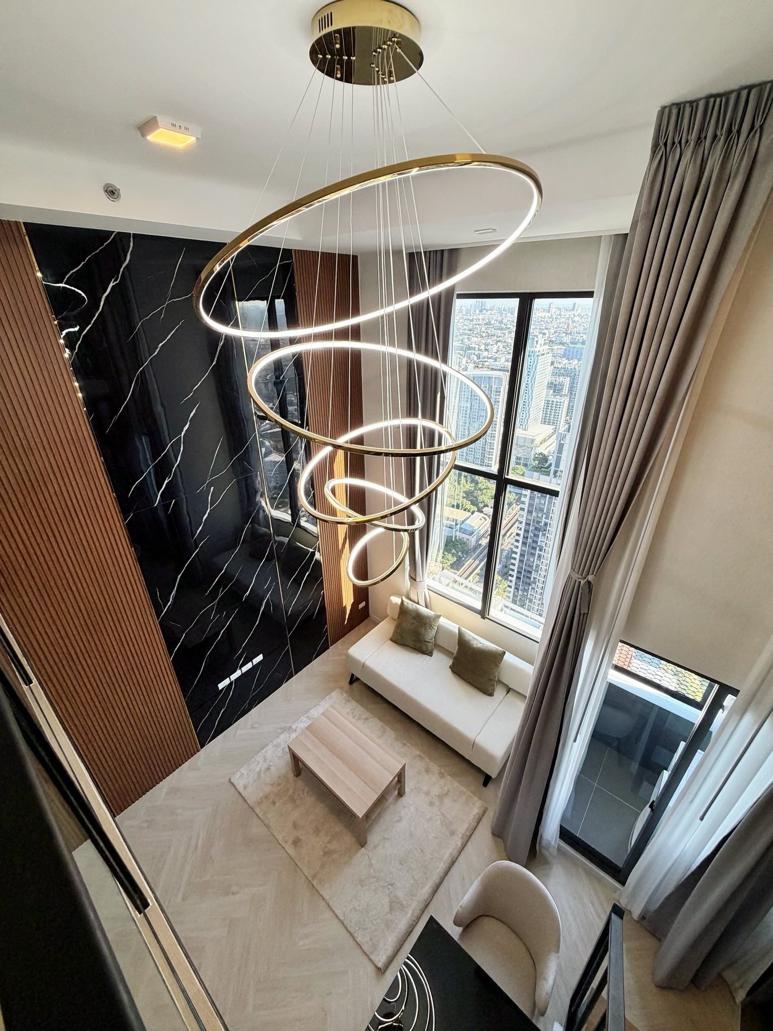 Duplex One Bedroom Condo For Rent