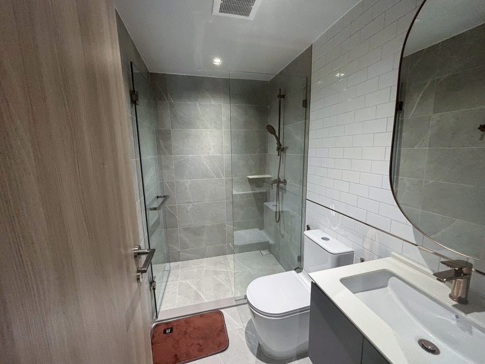 Two Bedroom Condo For Rent