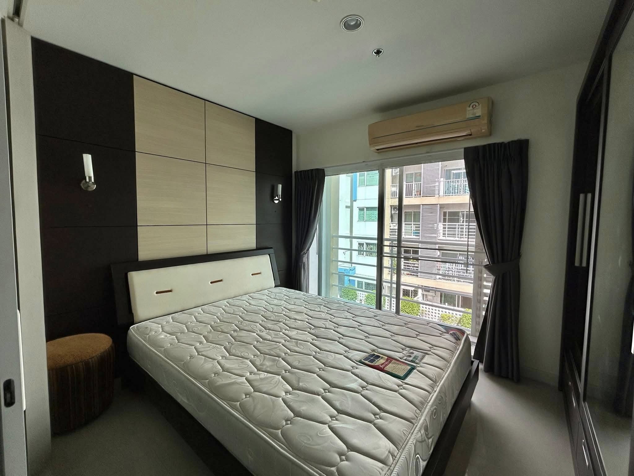 One Bedroom Condo For Rent
