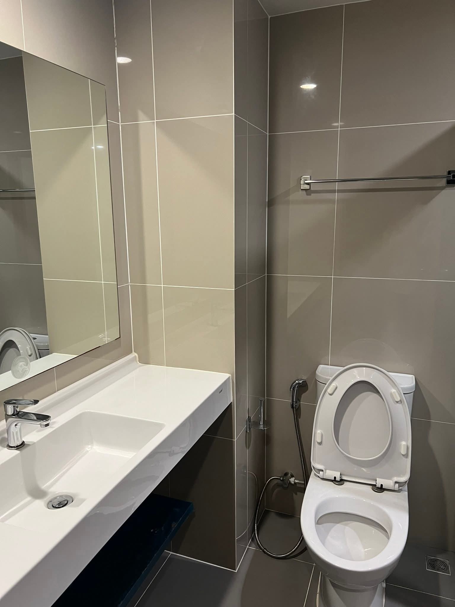 One Bedroom Condo For Rent