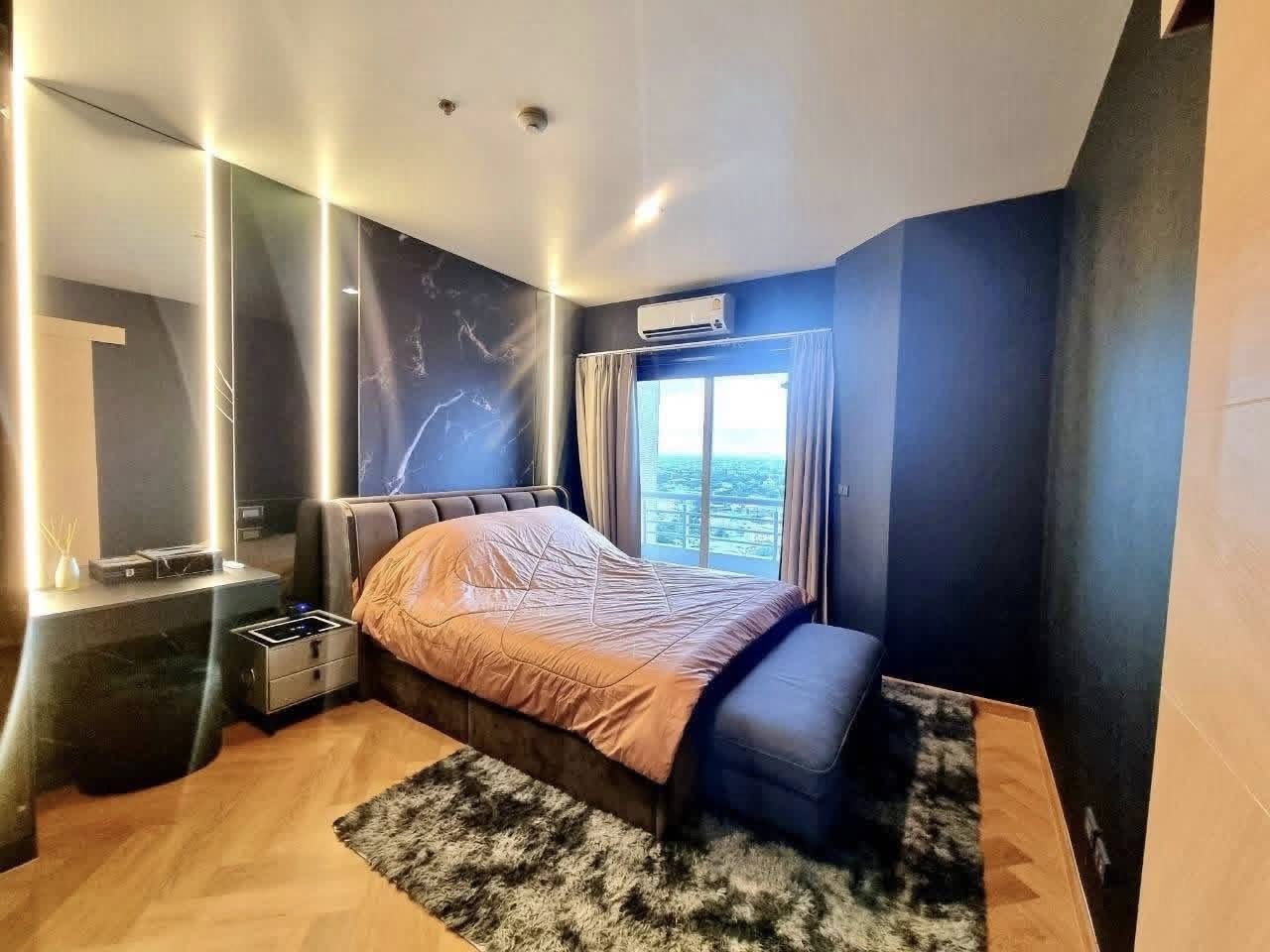 One Bedroom Condo For Rent