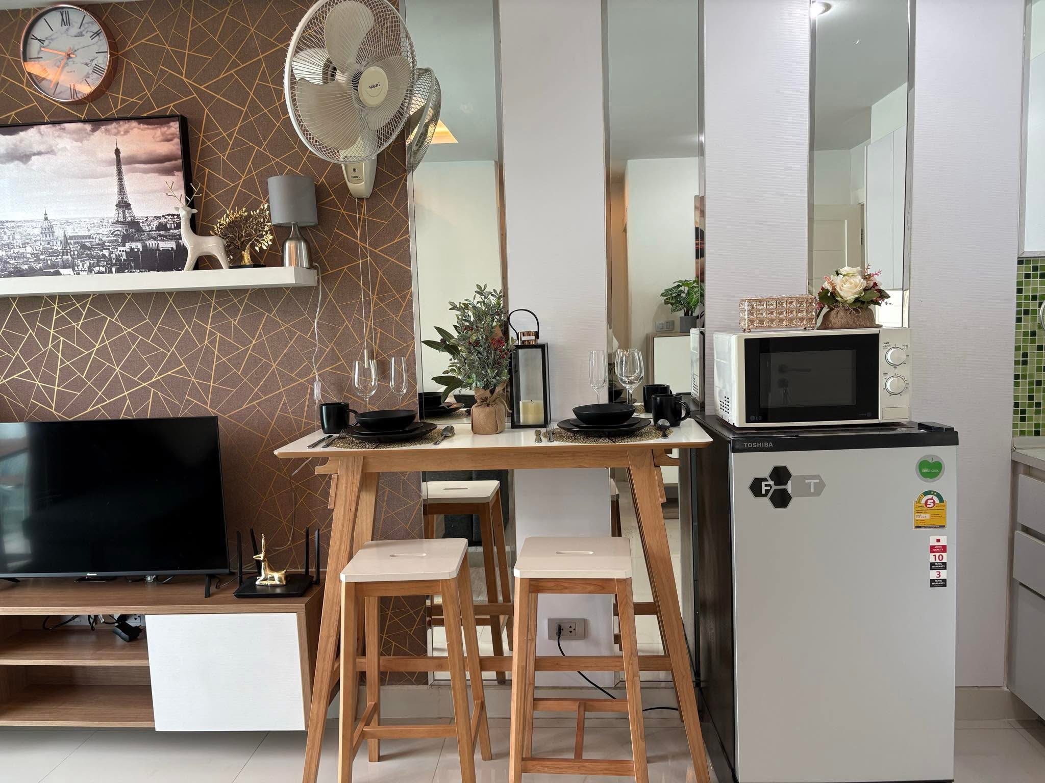 Two Bedroom Condo For Rent