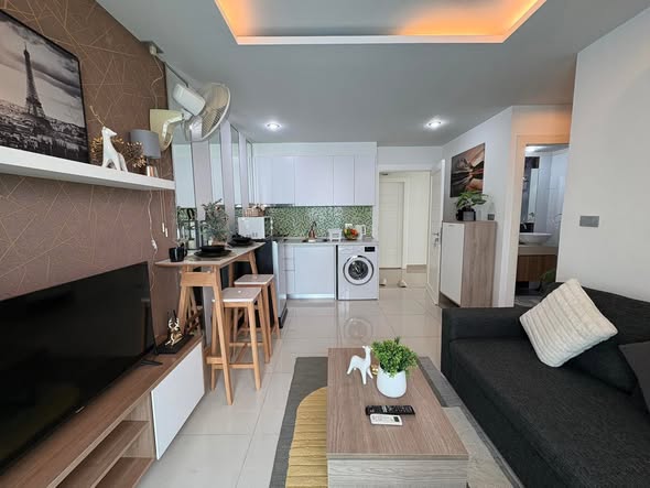 Two Bedroom Condo For Rent