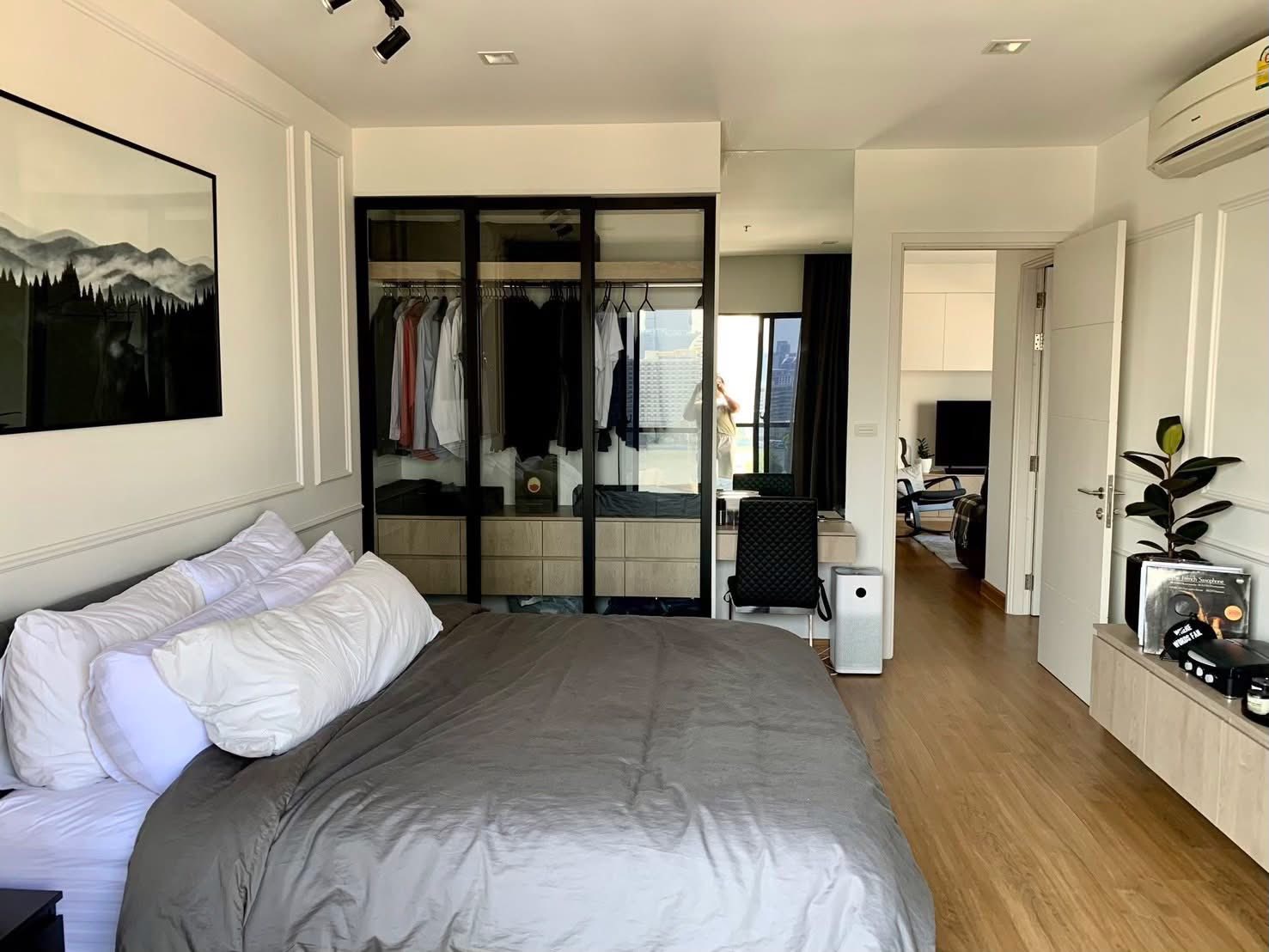 Two Bedroom Condo For Rent