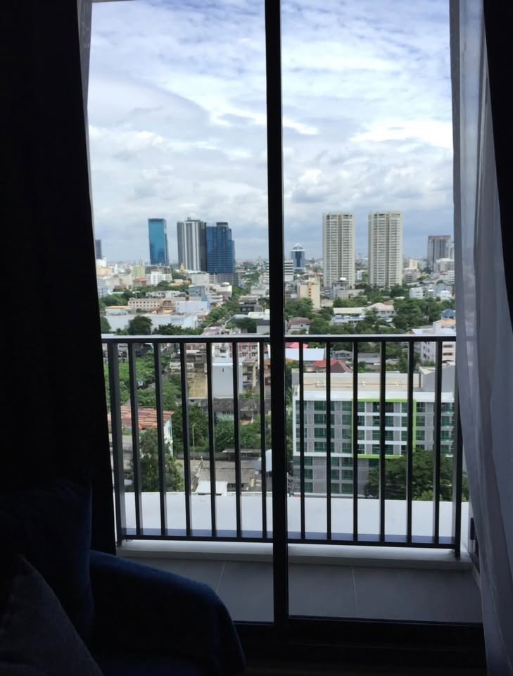 One Bedroom Condo For Rent